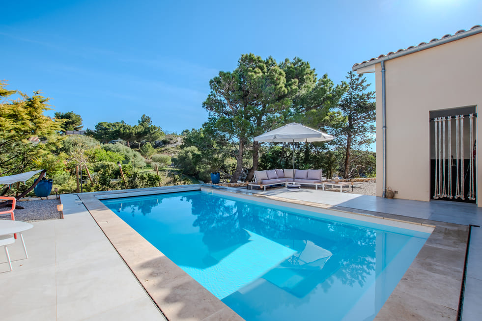 Art extérieur de maison construite par Maison Kamci à Narbonne