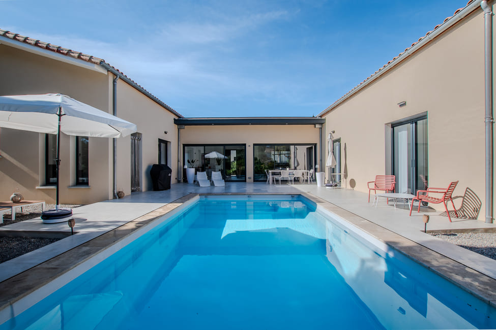 Art extérieur de maison construite par Maison Kamci à Narbonne