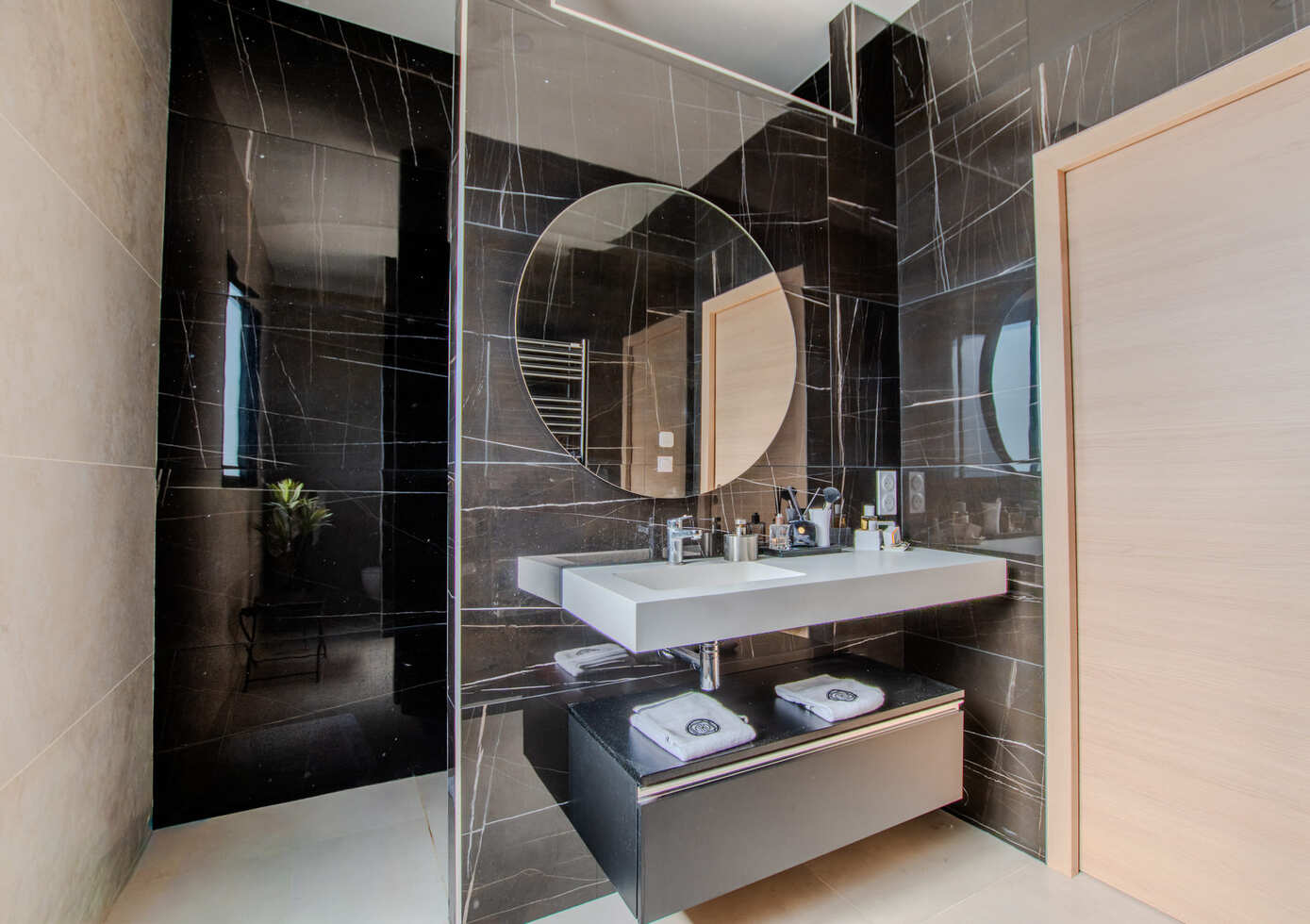 Intérieur d'une maison construite par Maison Kamci